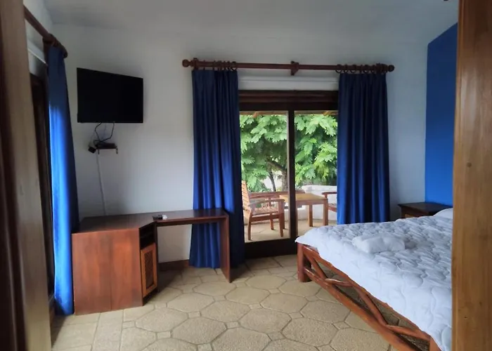 Casa Caletas Boutique Hotel *